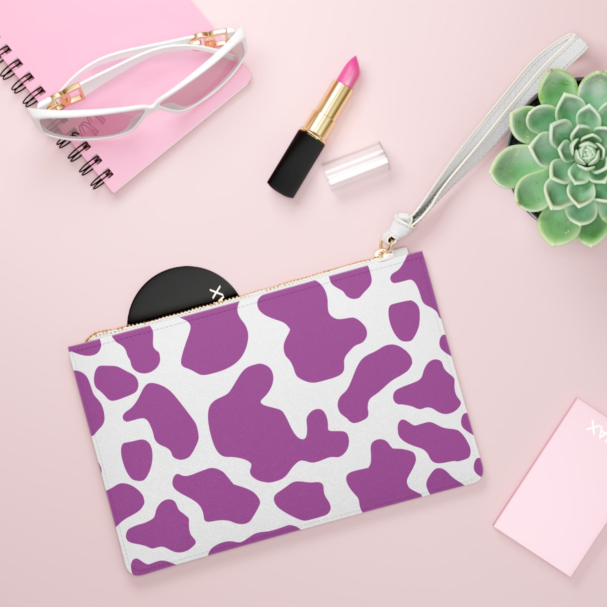 Purple cow pattern Clutch Bag Travel Makeup Bag JSCHAFFA.com